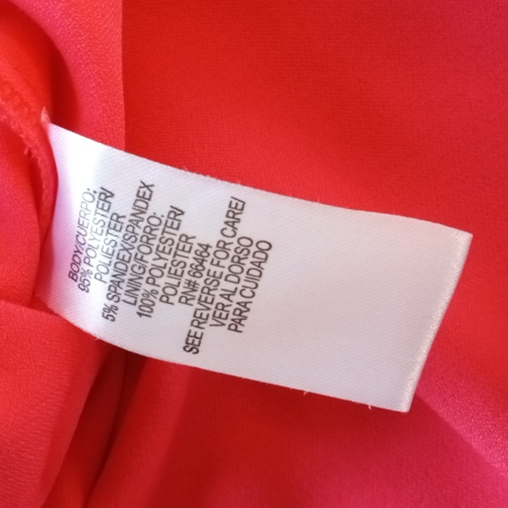 Studio One bright coral sleeveless dress with petal neckline - Picture 4 of 10